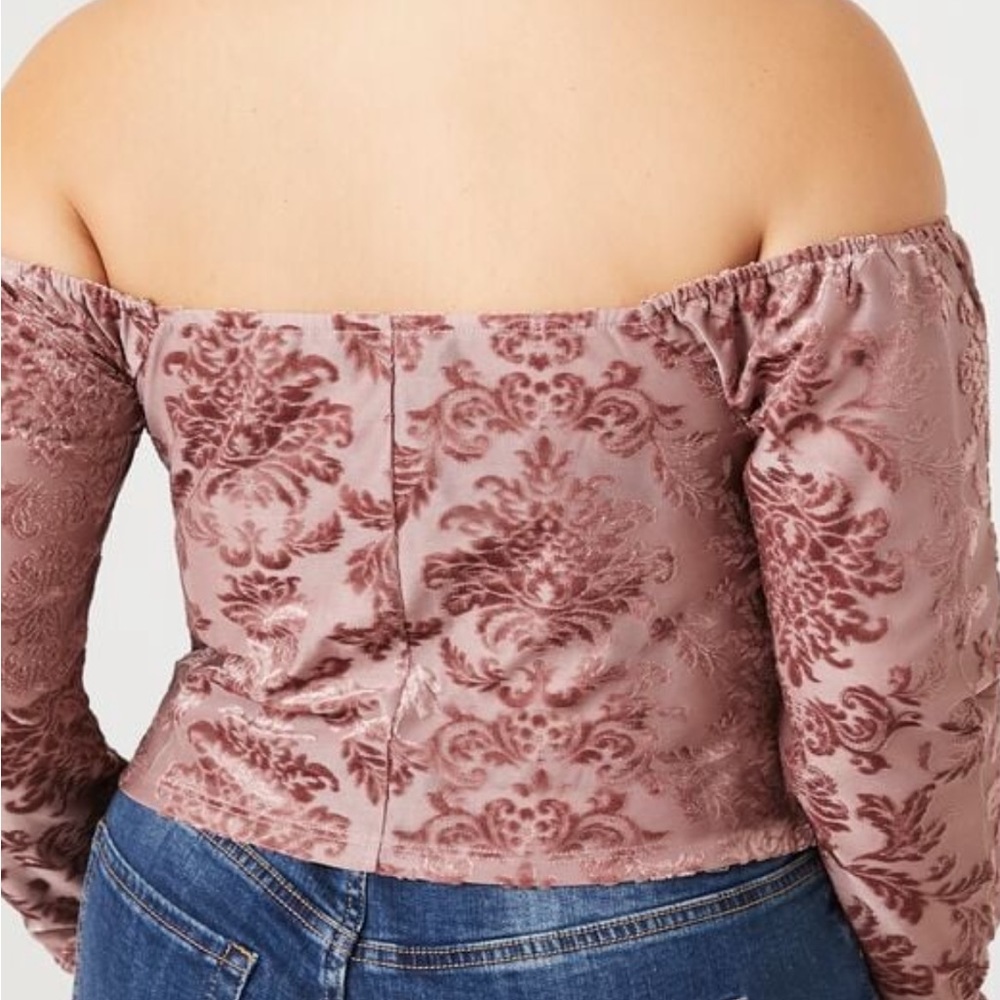Forever 21 Plus Velvet Top